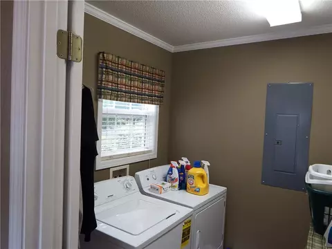 204 Meadow Ct, Honea Path, SC 29654 photo 23