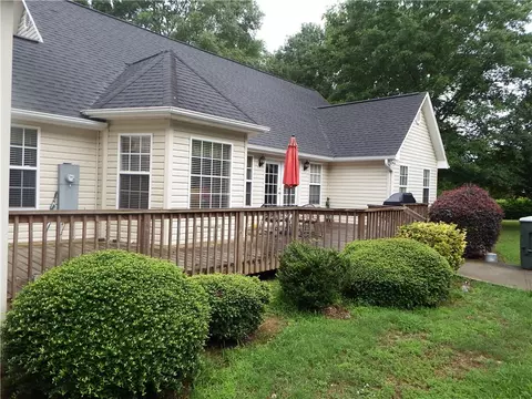 204 Meadow Ct, Honea Path, SC 29654 photo 29