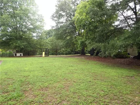 204 Meadow Ct, Honea Path, SC 29654 photo 38