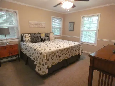 739 Lovers Ln, Toccoa, GA 30577 photo 17