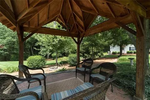 13 Rene Ct, Greer, SC 29651 photo 9