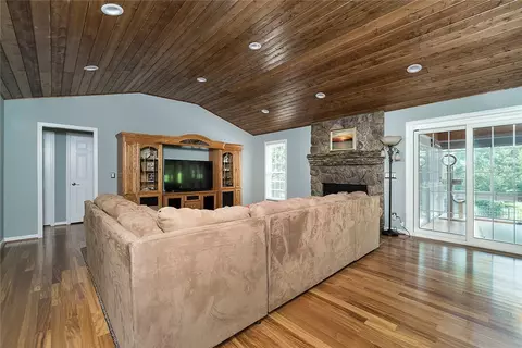 13 Rene Ct, Greer, SC 29651 photo 15