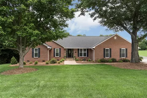 13 Rene Ct, Greer, SC 29651 photo 1