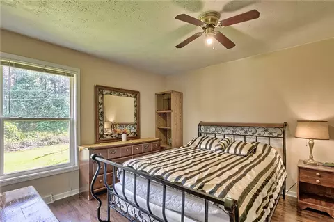 214 Georgetown Rd, Easley, SC 29640 photo 22