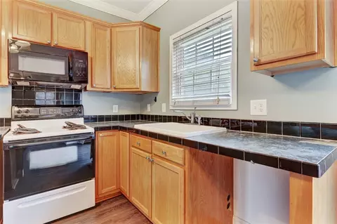 11 Mcclain Dr, Honea Path, SC 29654 photo 9