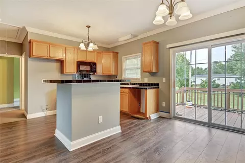 11 Mcclain Dr, Honea Path, SC 29654 photo 4