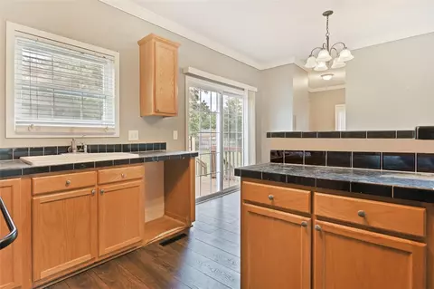 11 Mcclain Dr, Honea Path, SC 29654 photo 8