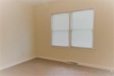 401 Clarendon Dr, Easley, SC 29642 photo 7