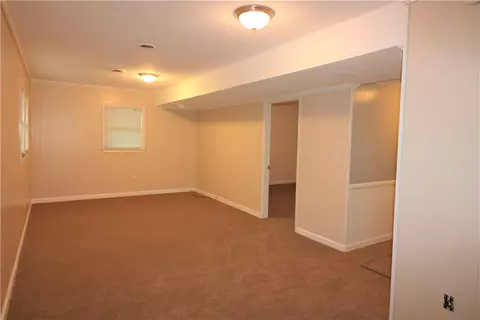 401 Clarendon Dr, Easley, SC 29642 photo 9