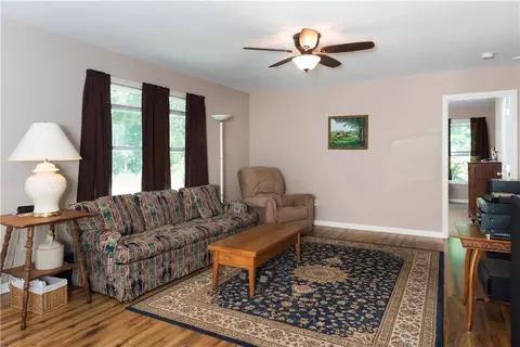 444 Cedar Tree Dr, Walhalla, SC 29691 photo 4
