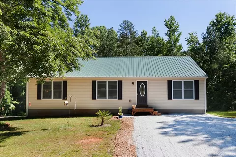 444 Cedar Tree Dr, Walhalla, SC 29691 photo 1