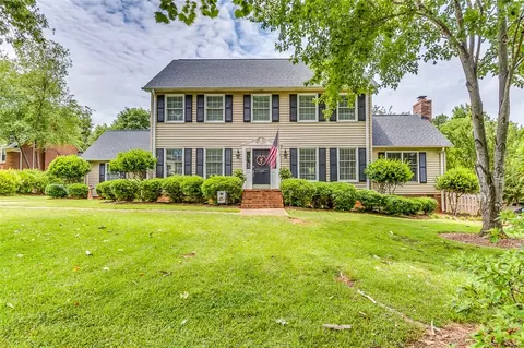 108 Yorkshire Ct, Easley, SC 29642 photo 1