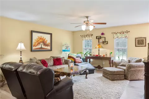 12181 Friendship Loop Dr, Seneca, SC 29678 photo 4