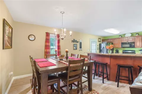 12181 Friendship Loop Dr, Seneca, SC 29678 photo 12