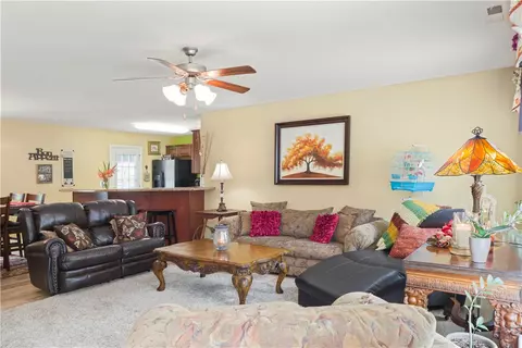 12181 Friendship Loop Dr, Seneca, SC 29678 photo 9