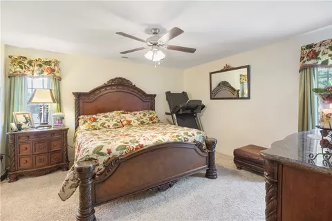 12181 Friendship Loop Dr, Seneca, SC 29678 photo 2