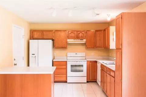 4402 Old Easley Bridge Rd, Easley, SC 29642 photo 3
