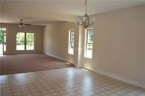 4 Evanston Ct, Anderson, SC 29621 photo 3