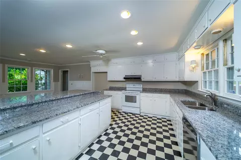 207 Ridgewood St, Easley, SC 29642 photo 14
