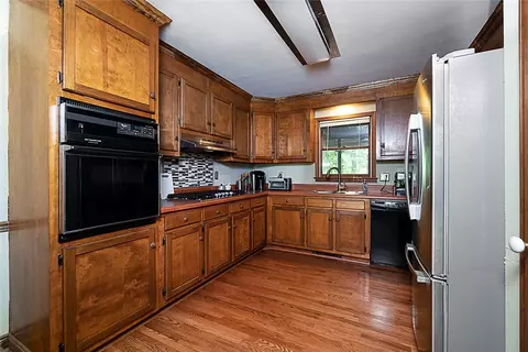 104 Warrington Dr, Easley, SC 29642 photo 7