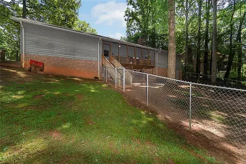 104 Warrington Dr, Easley, SC 29642 photo 13