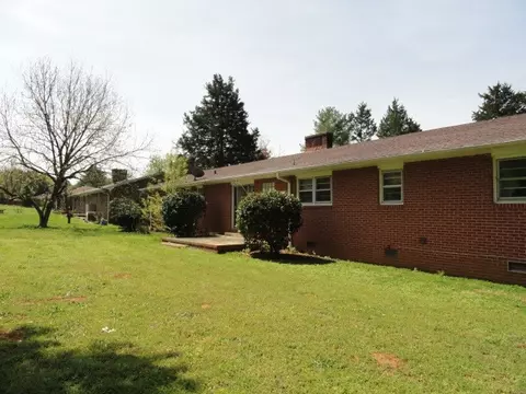 105 Rhoe Cir, Anderson, SC 29621 photo 3
