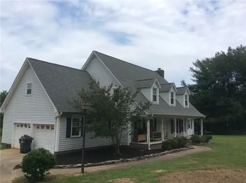 205 Syracuse Rd, Easley, SC 29642 photo 11