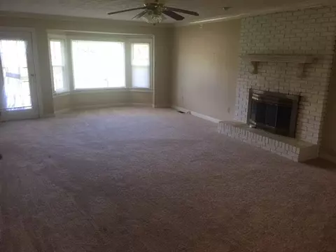205 Syracuse Rd, Easley, SC 29642 photo 12