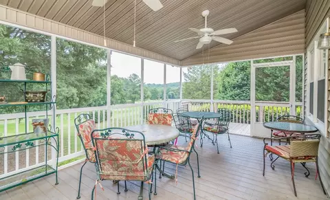 2417 Warriors Path, Anderson, SC 29621 photo 9