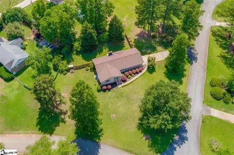 101 Elm Ct, Easley, SC 29642 photo 30