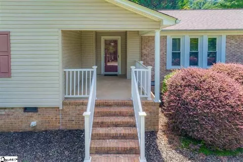 101 Elm Ct, Easley, SC 29642 photo 3