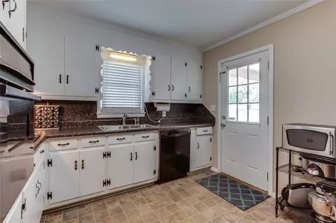 8 Pine Tree Dr, Honea Path, SC 29654 photo 11