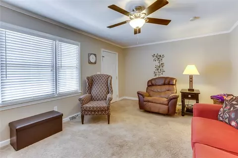 8 Pine Tree Dr, Honea Path, SC 29654 photo 8