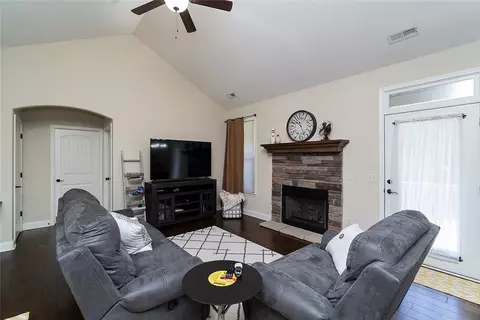 111 Silo Aly, Seneca, SC 29672 photo 6