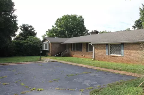 103 Pineview Dr #EASLEY, Easley, SC 29642 photo 4