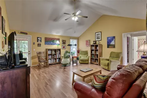 117 Hallmark Ln, Easley, SC 29640 photo 6