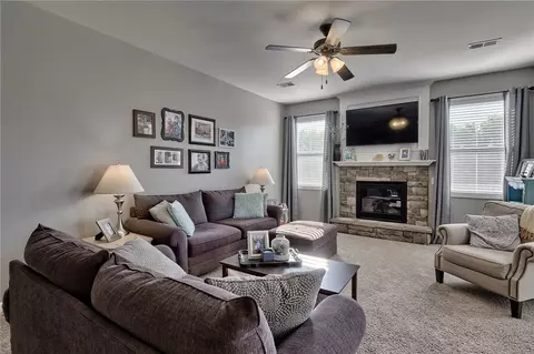413 Rowley Ct, Easley, SC 29642 photo 11