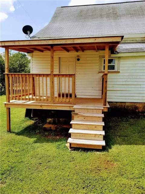 1 Smith St, Pelzer, SC 29669 photo 8