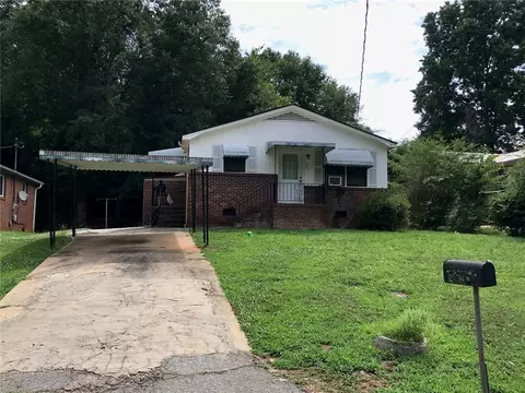261 Hasting Cir, Easley, SC 29642 photo 1