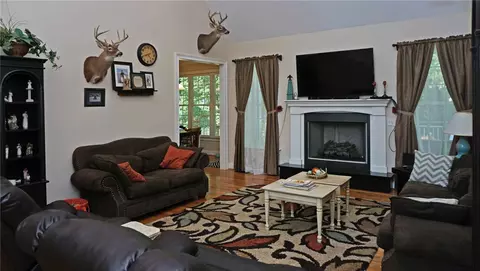6 Avery Ct, Easley, SC 29642 photo 9