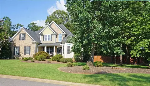 6 Avery Ct, Easley, SC 29642 photo 2