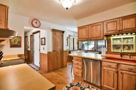 23 Commodore Dr, Salem, SC 29676 photo 4