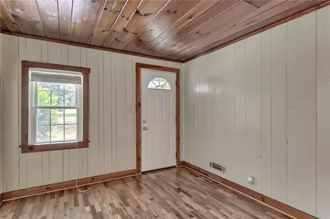 220 Buchanan Cir, Pendleton, SC 29670 photo 3
