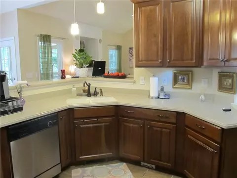 102 Linkside Dr, Anderson, SC 29621 photo 8