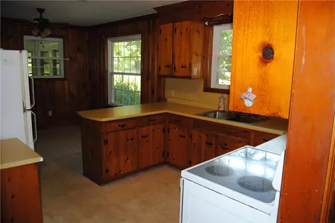 903 E A Ave, Easley, SC 29640 photo 5