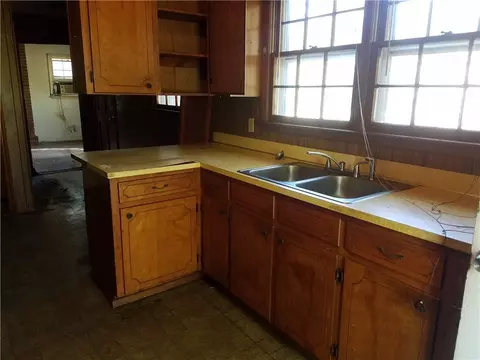 6 Mattison Dr, Honea Path, SC 29654 photo 3
