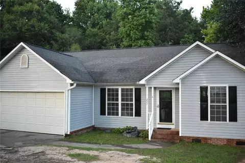 227 Maple Dr, Anderson, SC 29621 photo 2