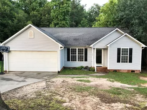 227 Maple Dr, Anderson, SC 29621 photo 1