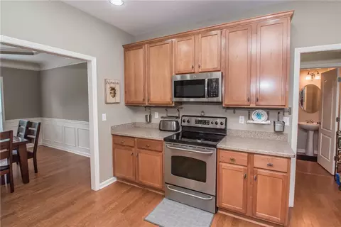 2 Chatham Ct, Easley, SC 29642 photo 11