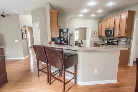 2 Chatham Ct, Easley, SC 29642 photo 13
